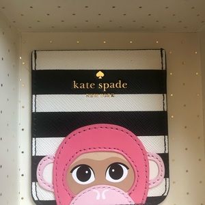 KATE SPADE CARD HOLDER FOR YOUR PHONE!